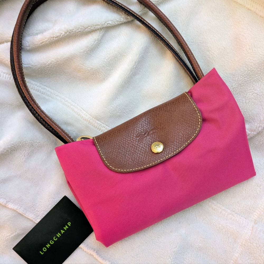Longchamp | Le Pliage Shoulder Bag / Size: Small / Bon Bon (Hot Pink)